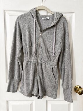 Tic Toc Women's Gray Hooded Zip Front Romper